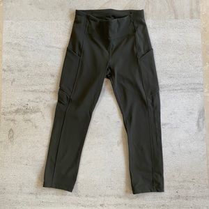 LULULEMON Speed Up Tight 25” (Size 4)